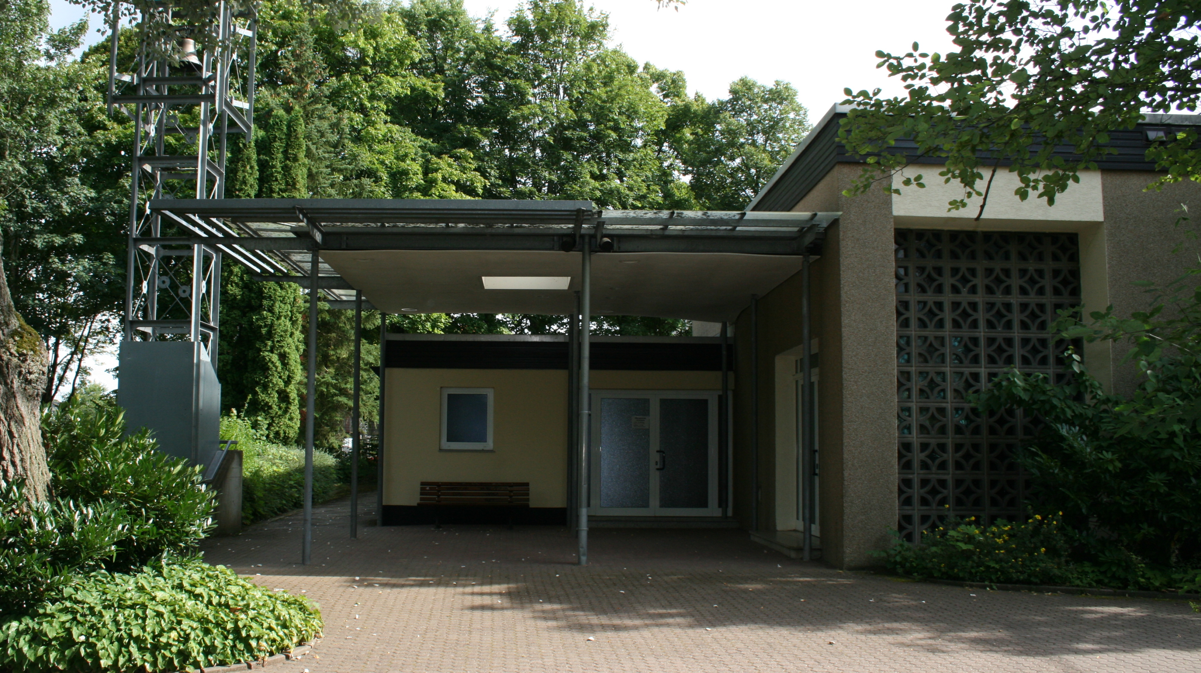 Einsegnungshalle Friedhof Klarenthal