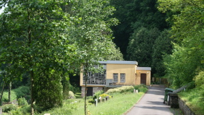 Einsegnungshalle Friedhof Schafbrücke