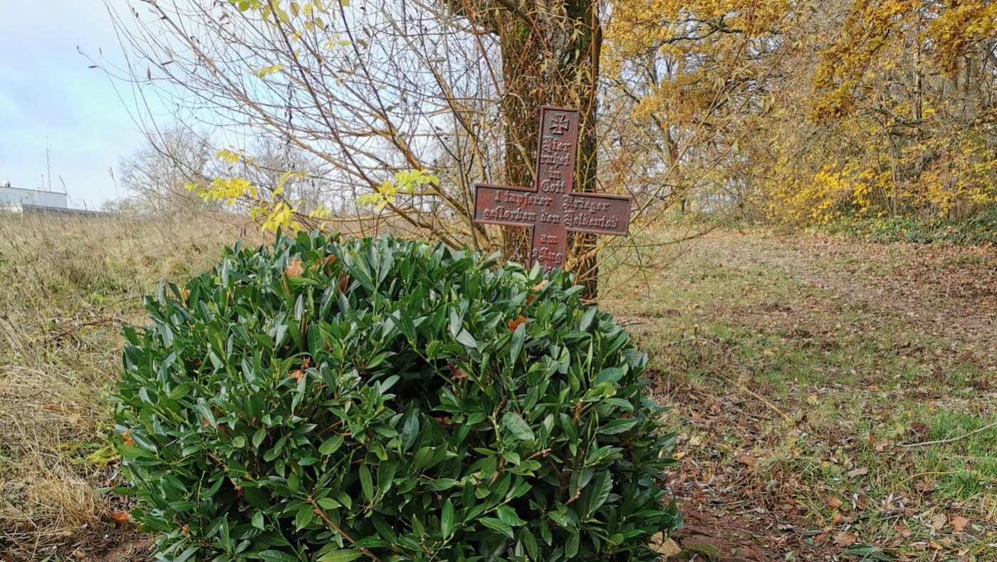 2. Kriegsgrab 1870 Winterberg Zustand nachher